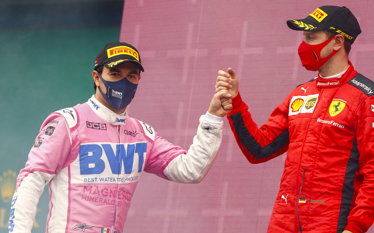 Sergio Pérez a Sebastian Vettel
