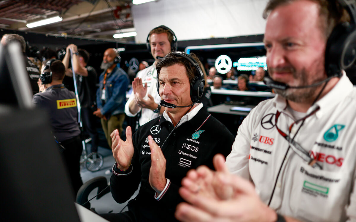 ウォルフはマクラーレンに脱帽：予算の上限のおかげで最高のチームが勝つことができた |マガジンF1