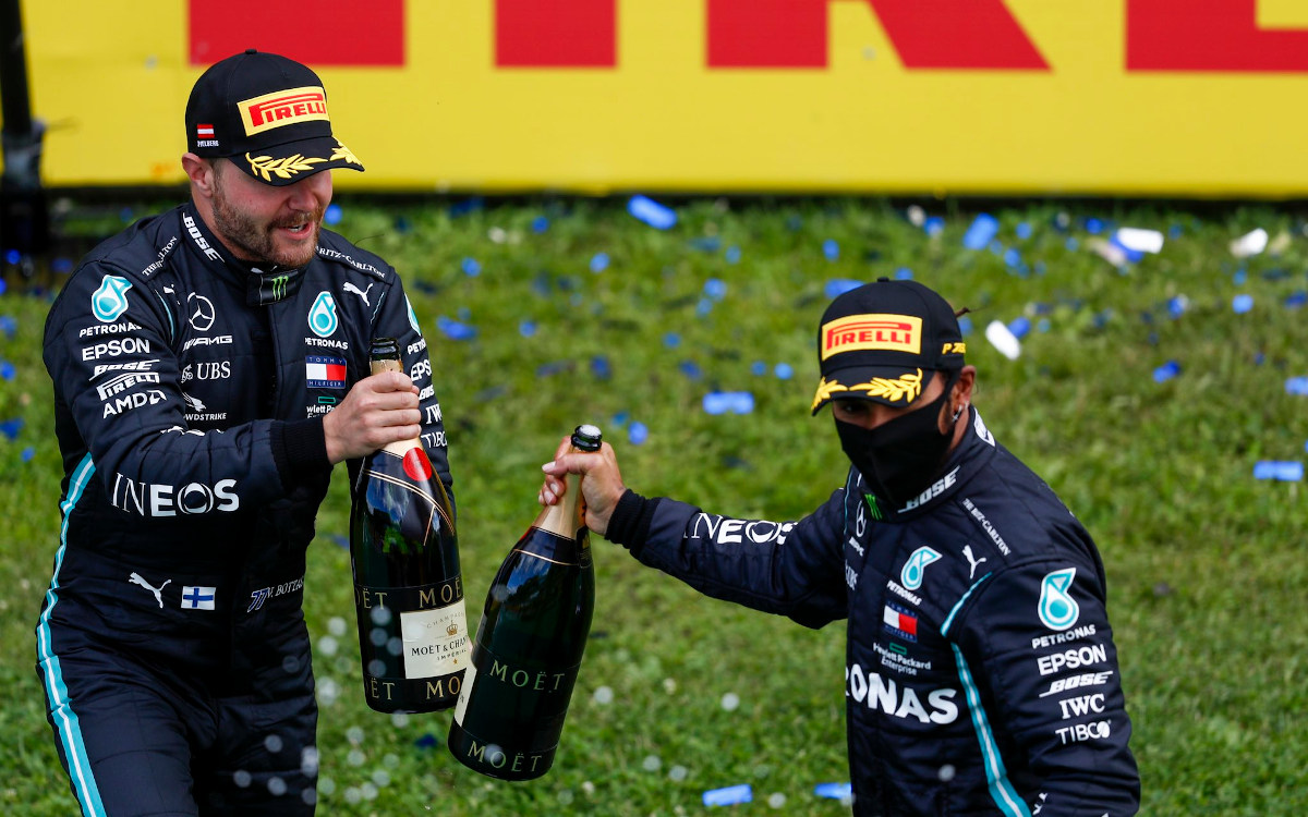 Valtteri Bottas a Lewis Hamilton