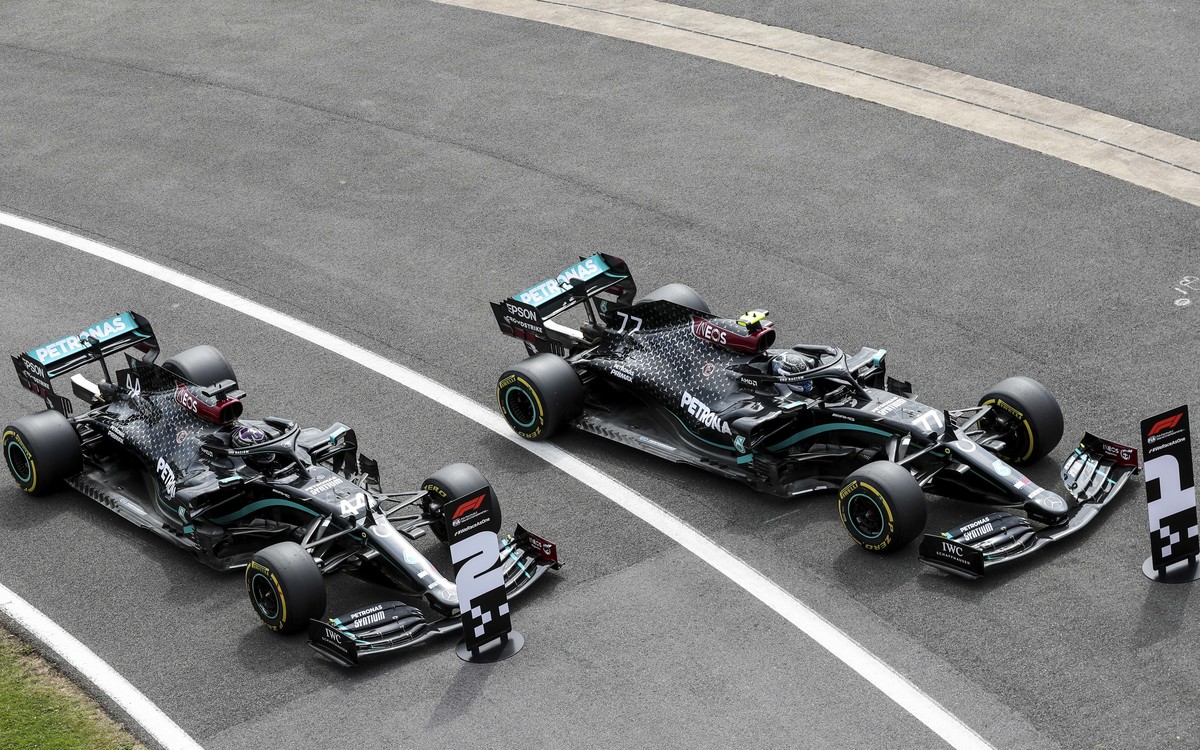 Lewis Hamilton a Valtteri Bottas