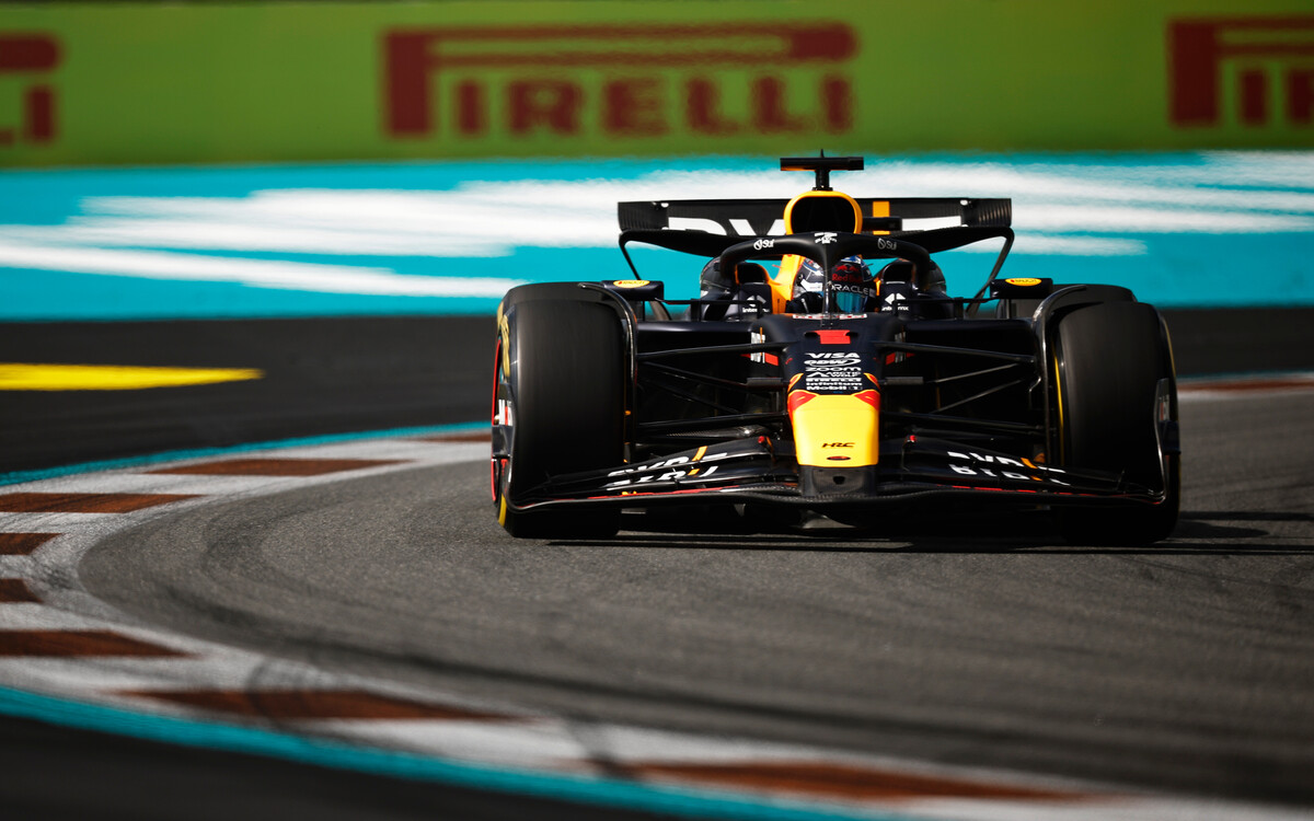 Verstappen napriek „hroznému kolu“ ukoristil šprintovú pole position v Miami | Magazín F1 - F1online.sk