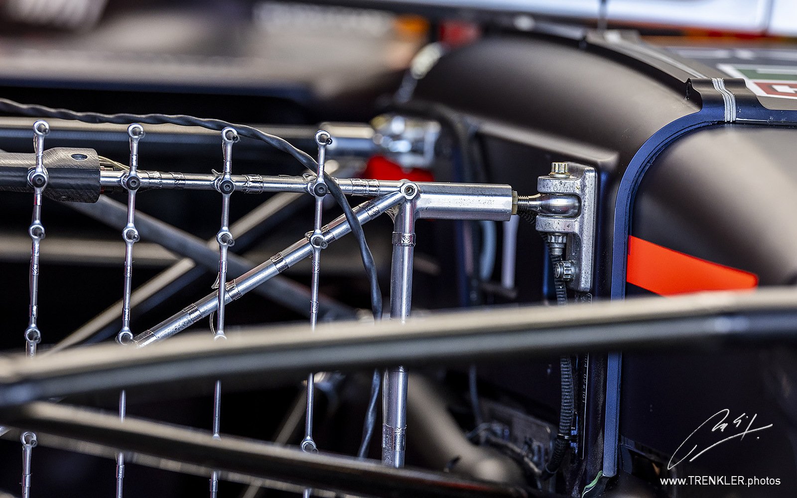 Aerodynamické senzory na monoposte Red Bullu RB19